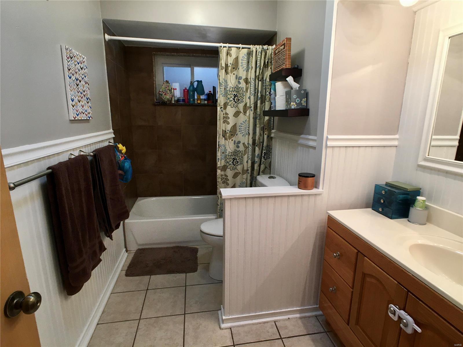 7207 Rockspring Drive St. Louis, MO 63123 - Photo 9 of 25 Gallery Image 9