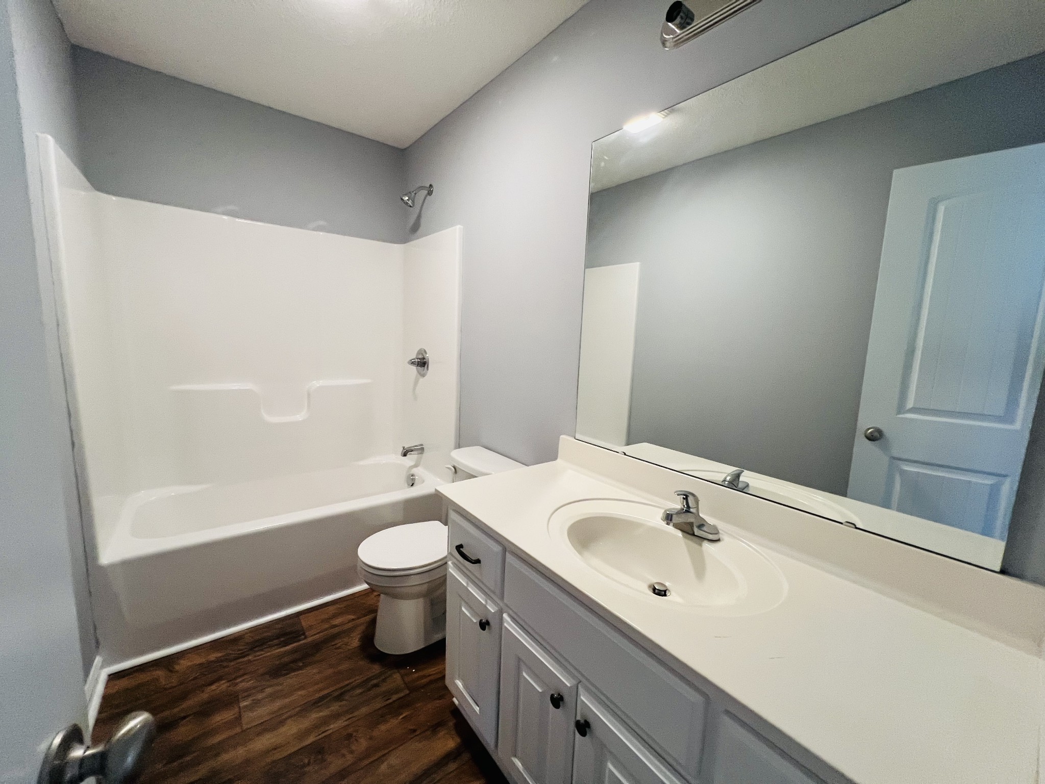 88 McLemore Road Taft, TN 38488 - Photo 15 of 23 Hallway bath