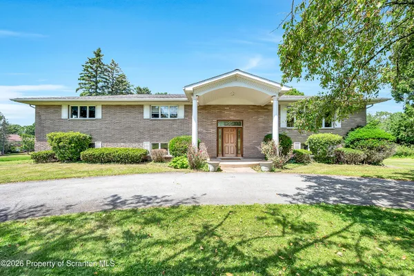 $619,000 | 1218 Country Club Road, Clarks Summit, PA 18411