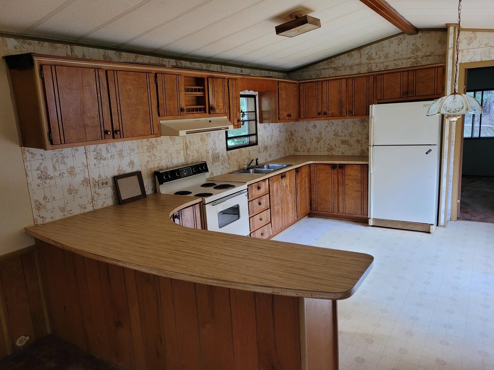29 Mt Misery Road Littleton, NH 03561 - Photo 3 of 23