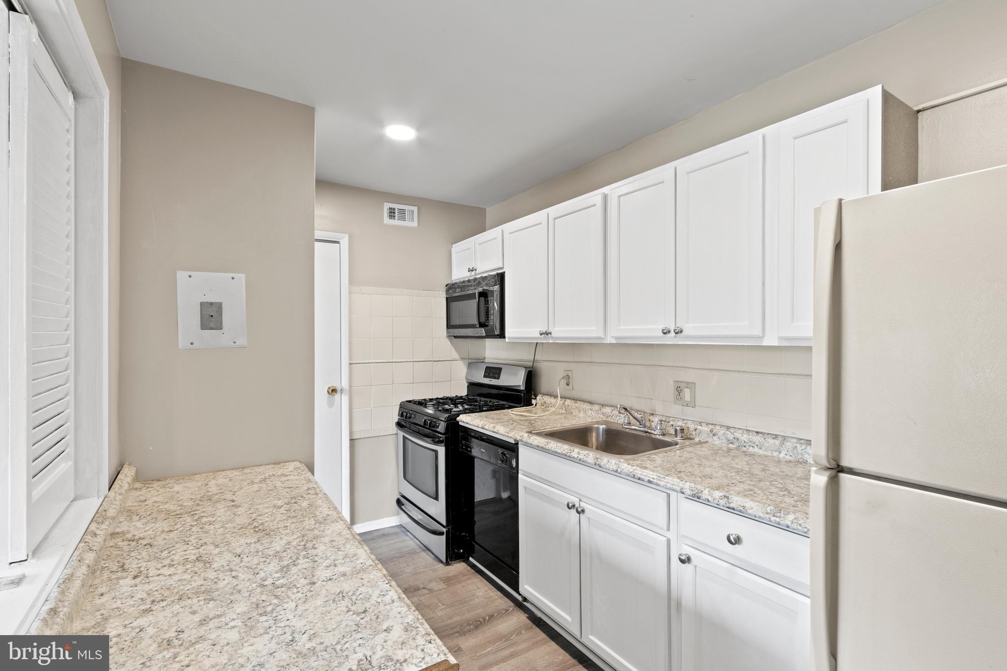 3742 Bel Pre Road, Unit 10 Silver Spring, MD 20906 - Photo 16 of 31 Kitchen