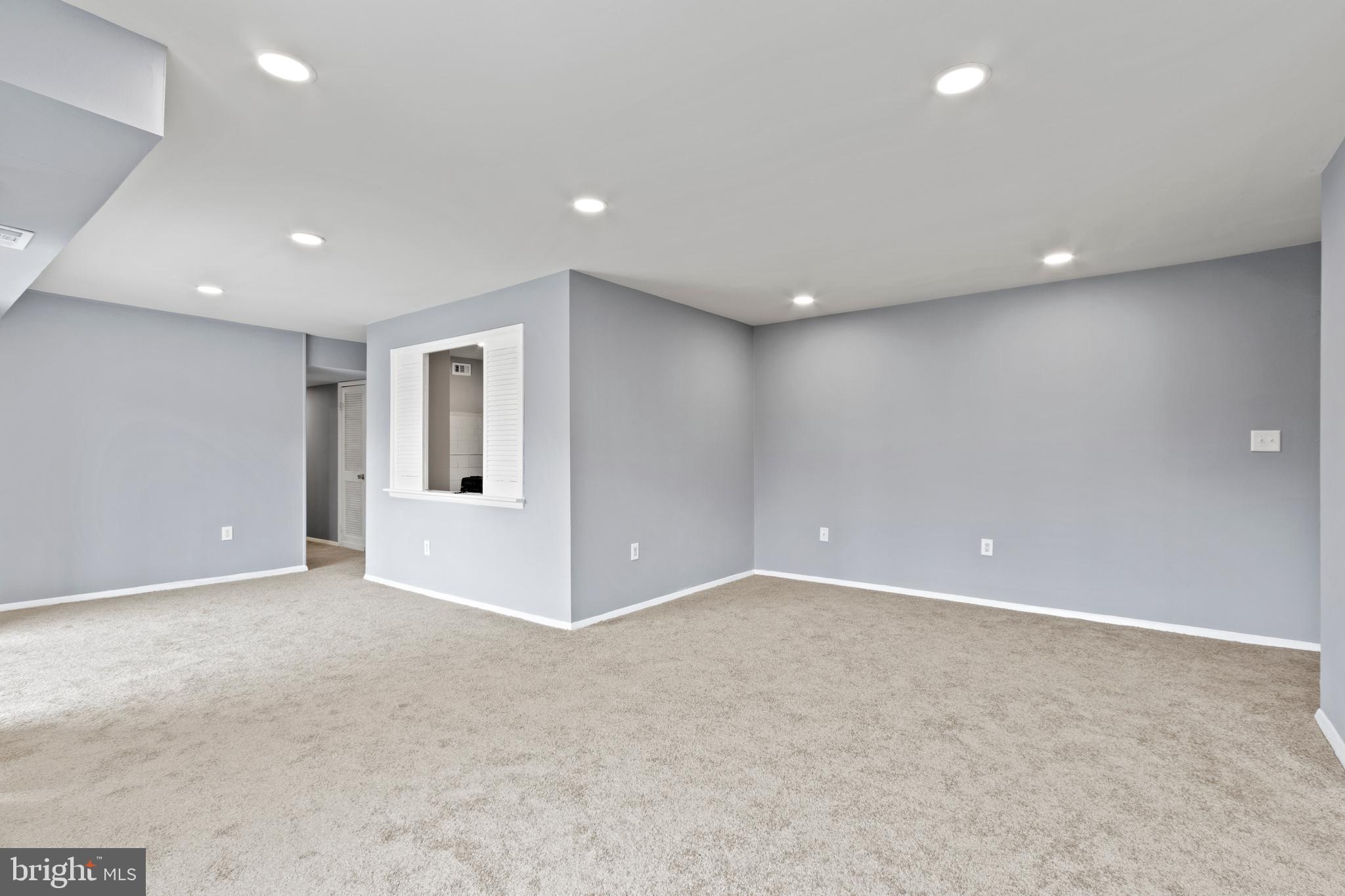 3742 Bel Pre Road, Unit 10 Silver Spring, MD 20906 - Photo 6 of 31 Living/Dining Area