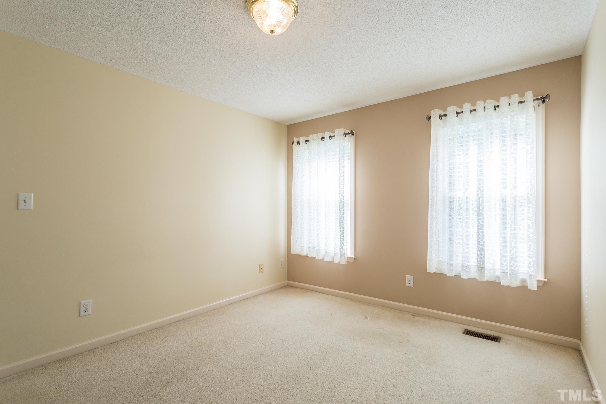 128 Fieldspring Lane Raleigh, NC 27606 - Photo 28 of 30