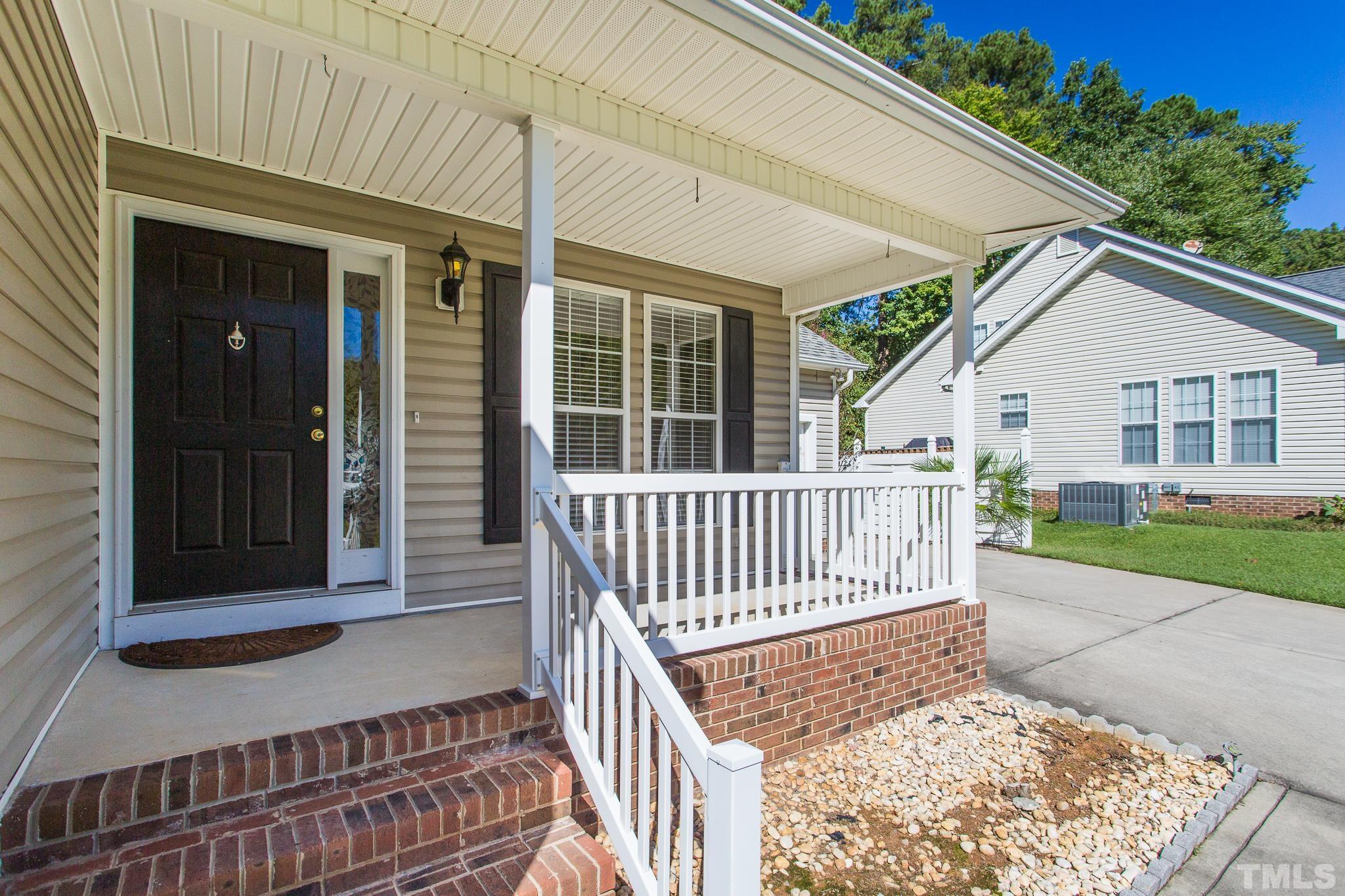 128 Fieldspring Lane Raleigh, NC 27606 - Photo 4 of 30