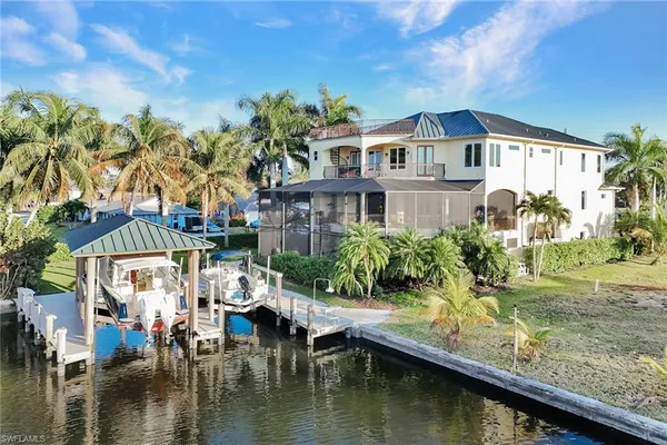 $5,600,000 | 4806 Regal Drive, Bonita Springs, FL 34134