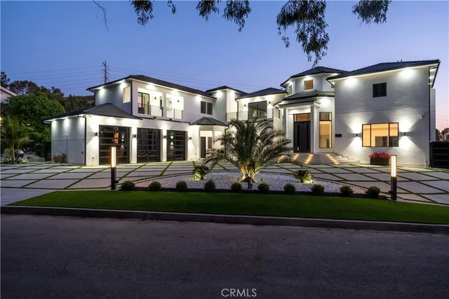 a front view of a building