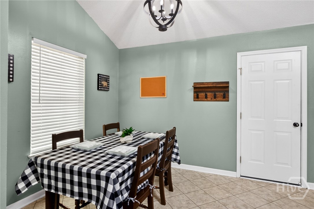 410 Shadowbrook Circle Springfield, GA 31329 - Photo 12 of 33