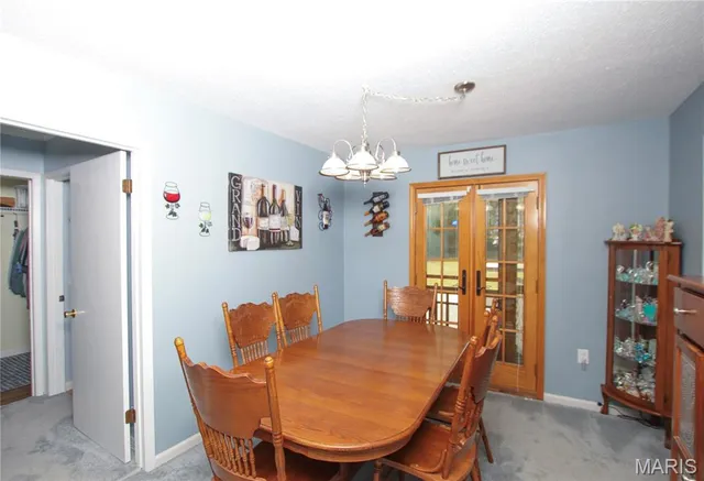 $280,000 | 421 Lakeshore Drive, St. Clair, MO 63077