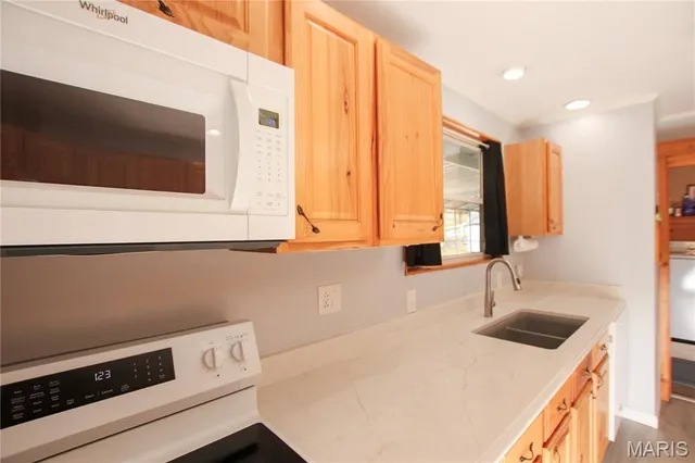 $280,000 | 421 Lakeshore Drive, St. Clair, MO 63077