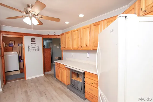 $280,000 | 421 Lakeshore Drive, St. Clair, MO 63077