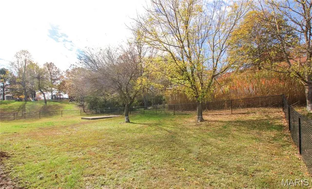 $280,000 | 421 Lakeshore Drive, St. Clair, MO 63077