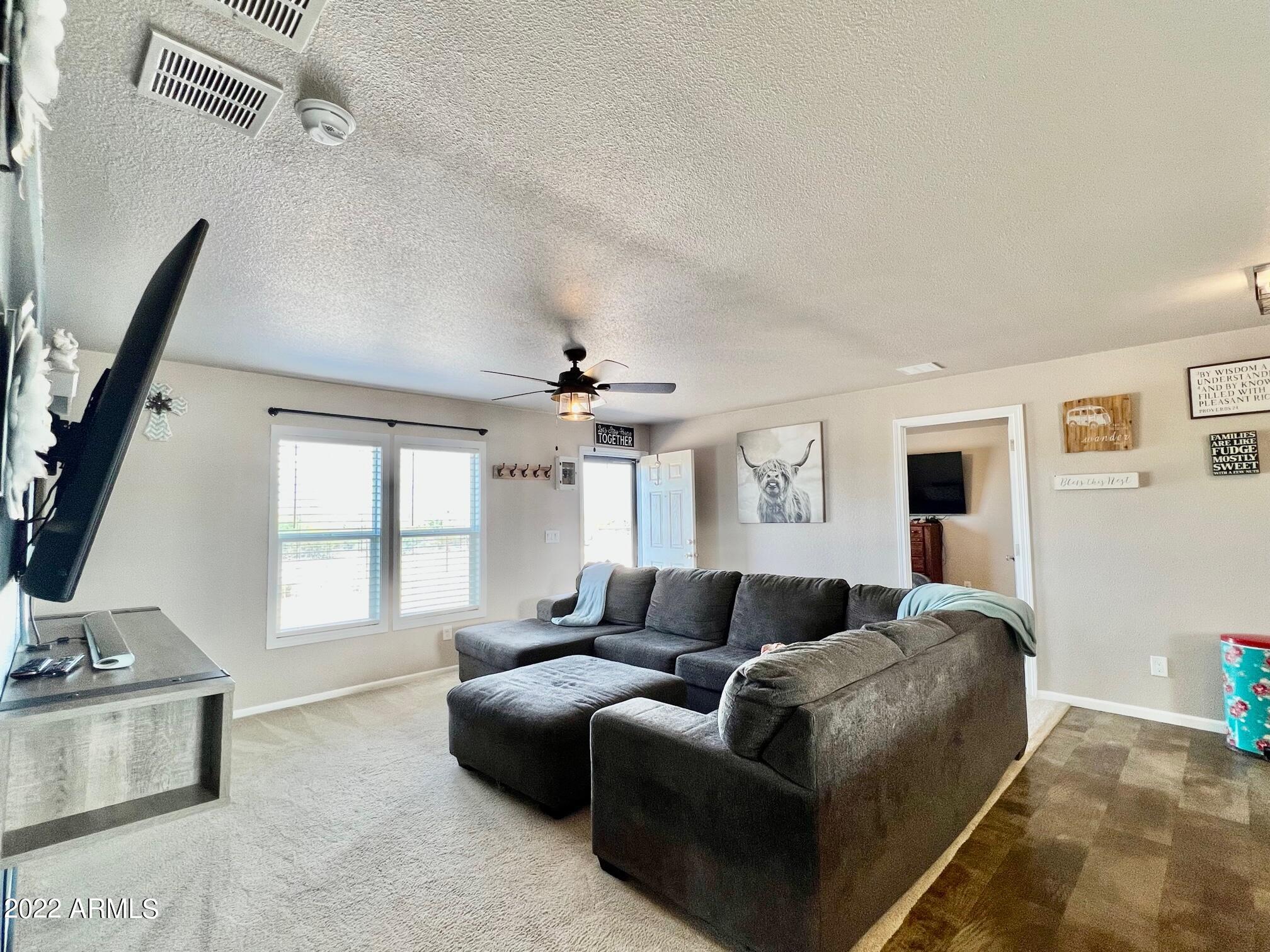 11825 North Reed Road Florence, AZ 85132 - Photo 3 of 19 IMG_1394