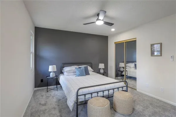 $329,900 | 924 Shiloh Court, Liberty, MO 64068