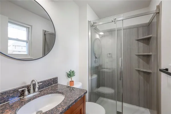 $329,900 | 924 Shiloh Court, Liberty, MO 64068