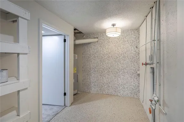 $329,900 | 924 Shiloh Court, Liberty, MO 64068