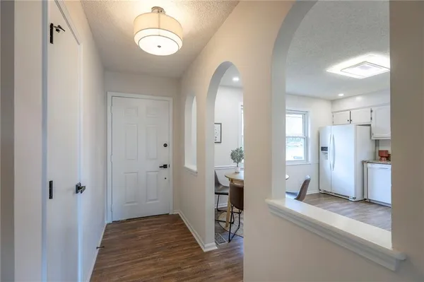 $329,900 | 924 Shiloh Court, Liberty, MO 64068