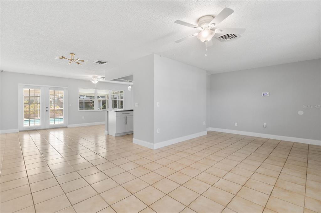 170 Argus Road Venice, FL 34293 - Photo 7 of 34 Gallery Image 7