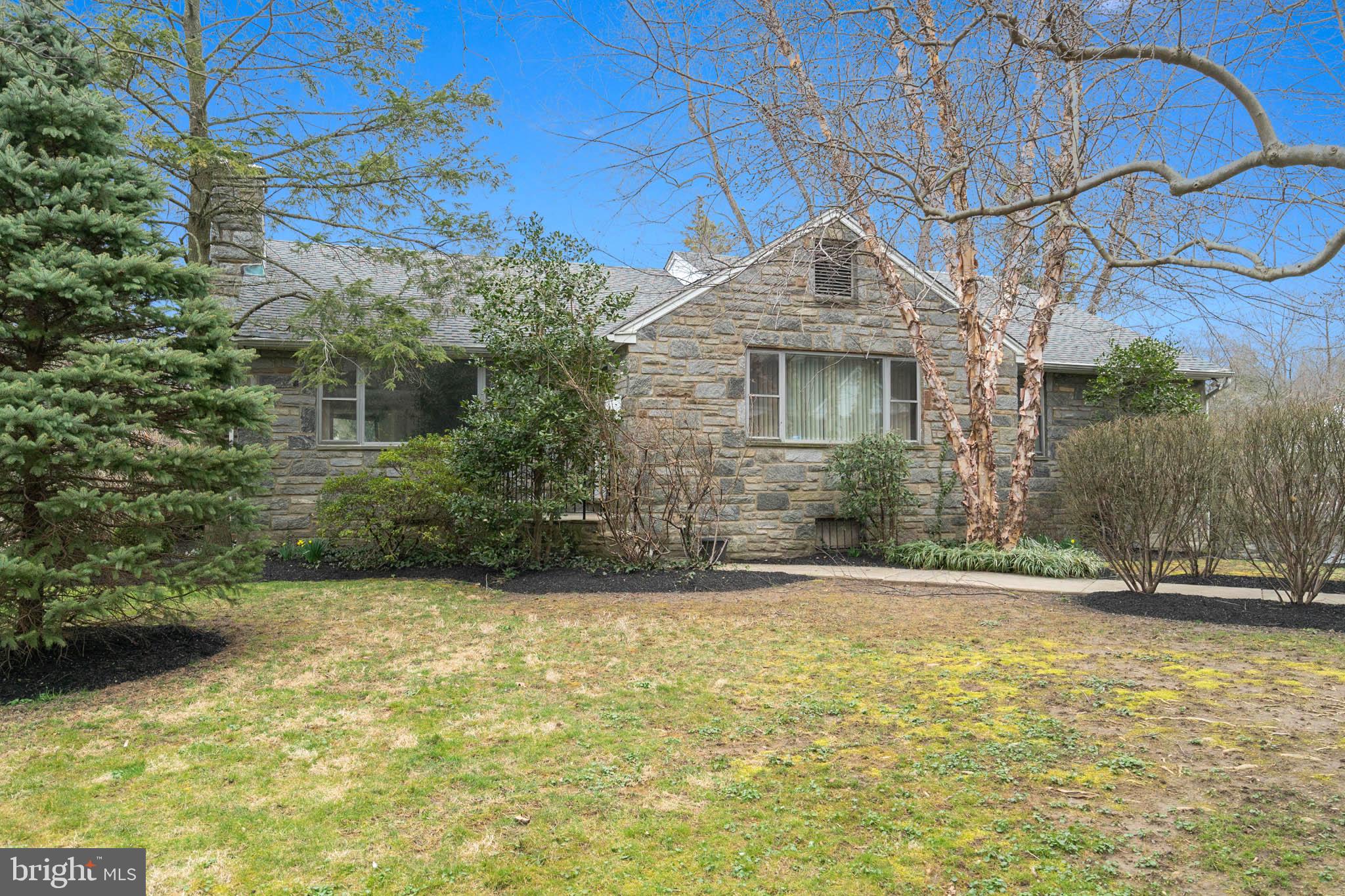 101 David Road Bala Cynwyd, PA 19004 - Photo 3 of 28 Front