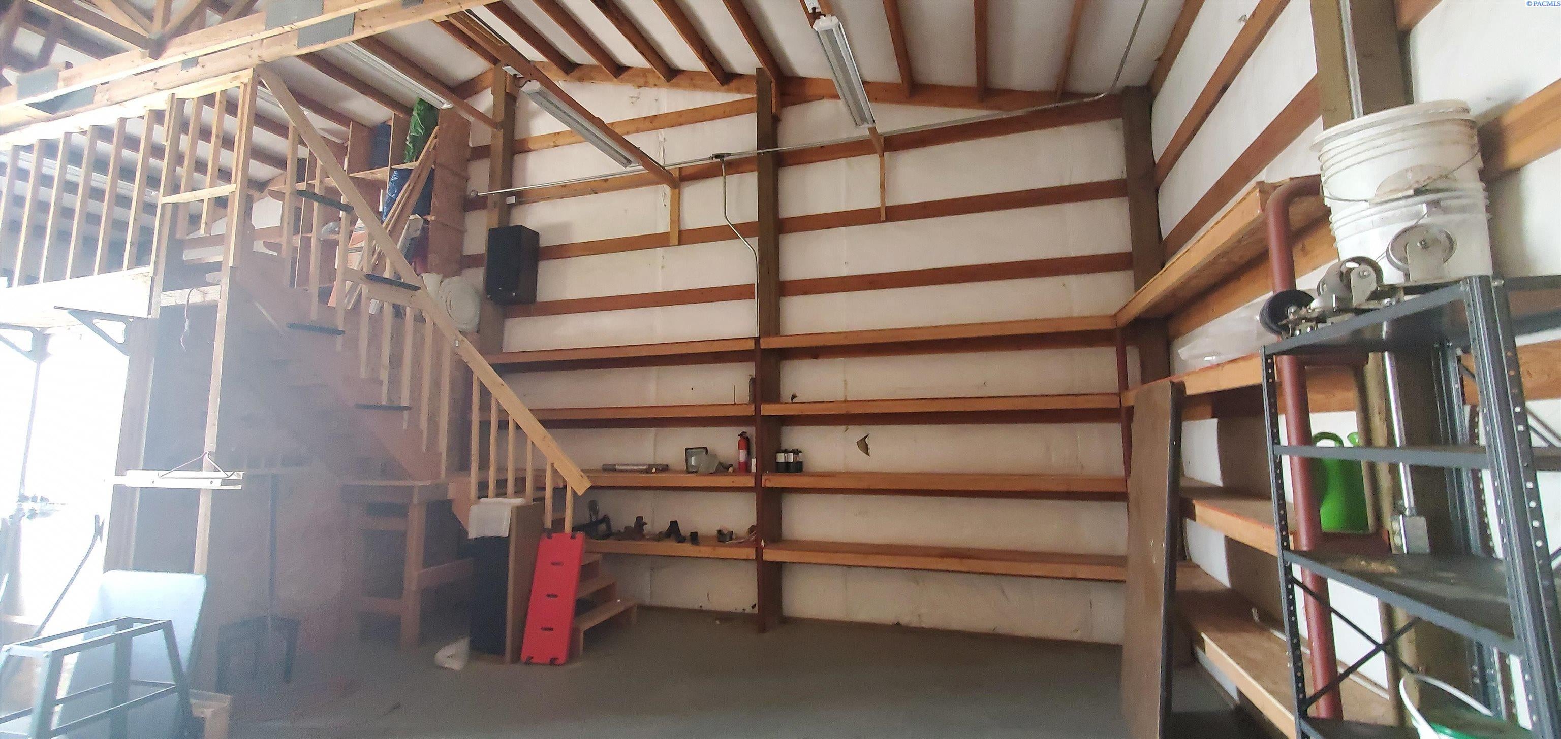 407 Harrison Road Burbank, WA 99323 - Photo 15 of 17 Gallery Image 15