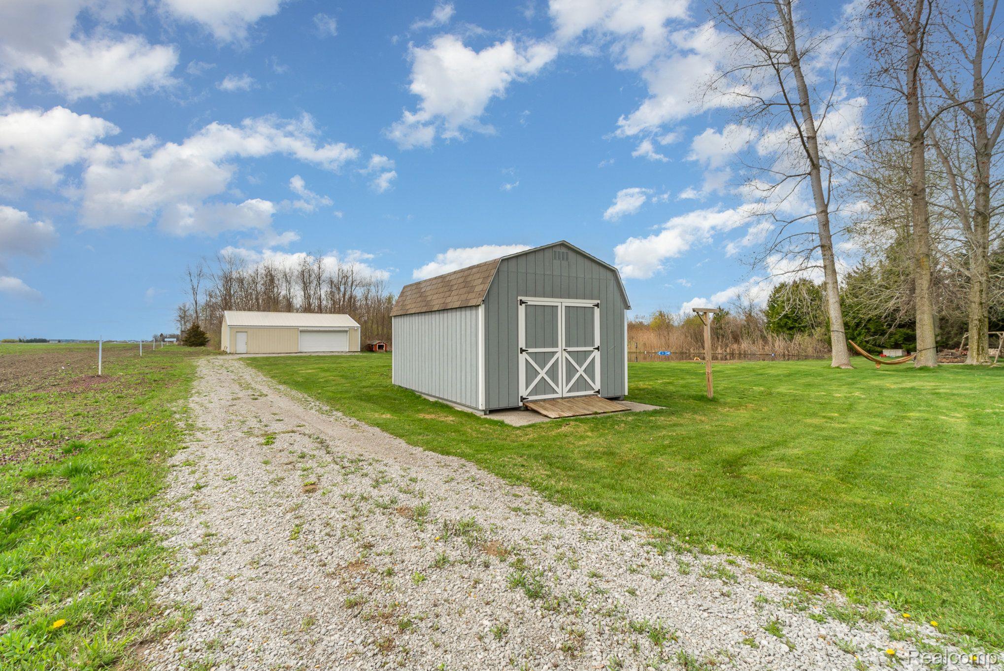 2019 Mosher Road Kawkawlin, MI 48631 - Photo 26 of 35 Gallery Image 26