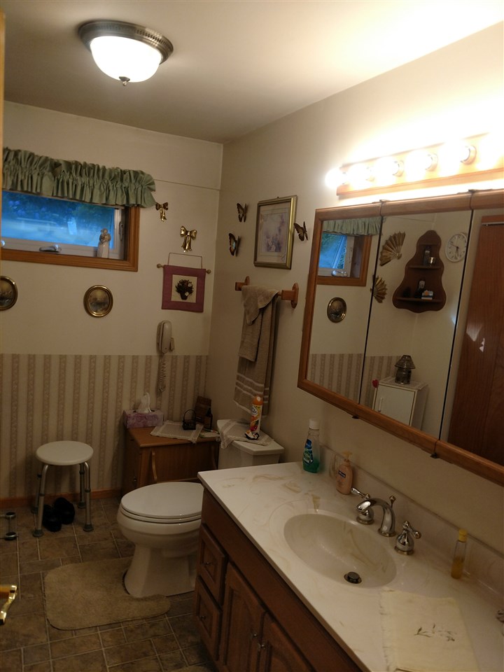 280 Catamount Road Pittsfield, NH 03263 - Photo 15 of 37