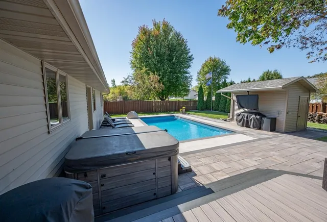 $685,000 | 2969 Bristol Mountain Trail, Green Bay, WI 54313