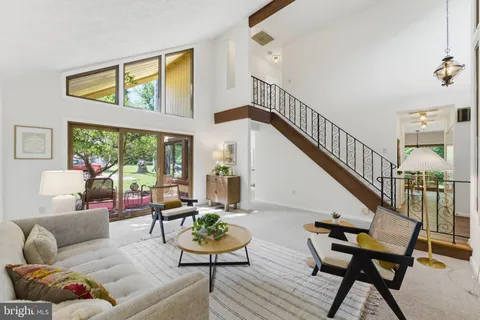 $487,000 | 817 West Tantallon Drive, Fort Washington, MD 20744
