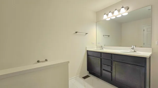 $438,990 | 2149 Bilstone Drive, Lynwood, IL 60411