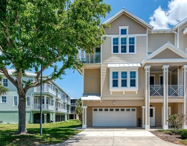 $539,900 | 10411 Coral Landings Lane, Unit 85, Placida, FL 33946