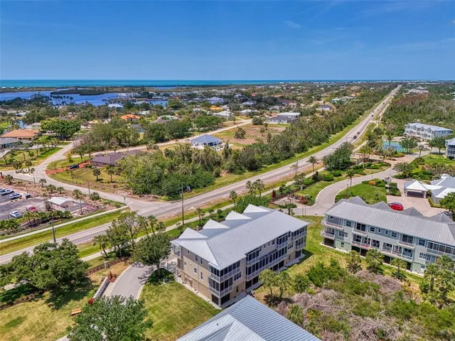 $539,900 | 10411 Coral Landings Lane, Unit 85, Placida, FL 33946