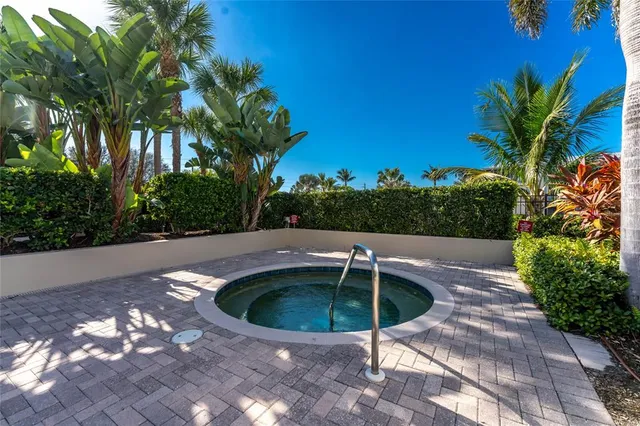 $539,900 | 10411 Coral Landings Lane, Unit 85, Placida, FL 33946