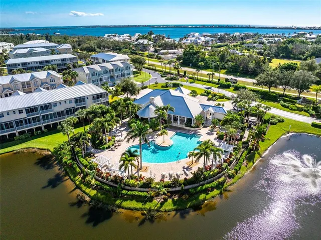 $539,900 | 10411 Coral Landings Lane, Unit 85, Placida, FL 33946