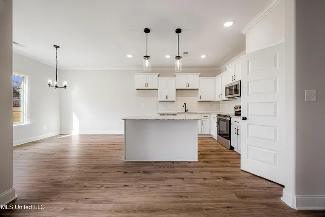 $420,900 | 2444 Scott Mdws Lane, Hernando, MS 38632