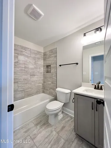 $420,900 | 2444 Scott Mdws Lane, Hernando, MS 38632