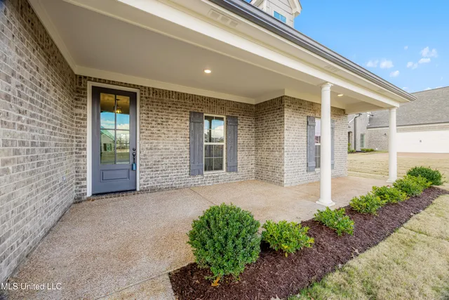 $420,900 | 2444 Scott Mdws Lane, Hernando, MS 38632