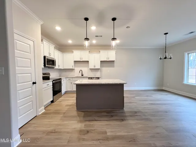 $420,900 | 2444 Scott Mdws Lane, Hernando, MS 38632