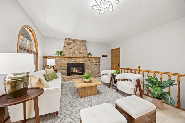 $515,000 | 14145 74th Place North, Maple Grove, MN 55311