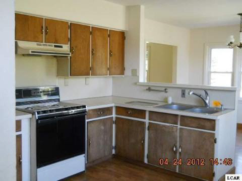 1133 East Carleton Road Adrian, MI 49221 - Photo 4 of 12 20090676-3.JPG