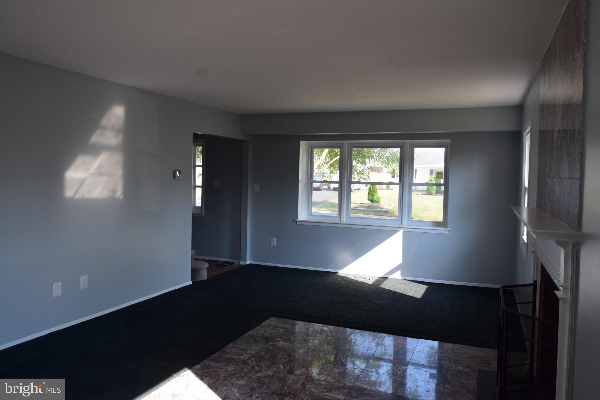 2 Country Club Road Willingboro, NJ 08046 - Photo 6 of 33