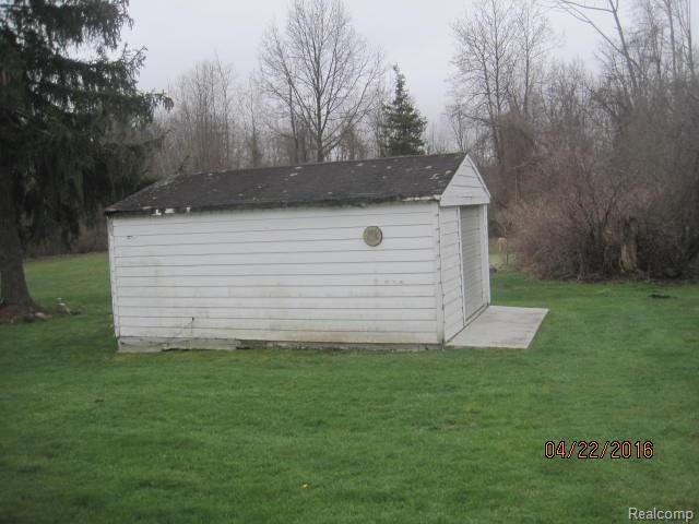 6357 Shappie Road Clarkston, MI 48348 - Photo 15 of 17 SHED.jpg
