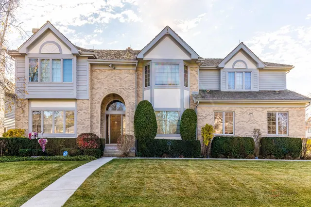 $1,150,000 | 395 Blue Ash Drive, Buffalo Grove, IL 60089