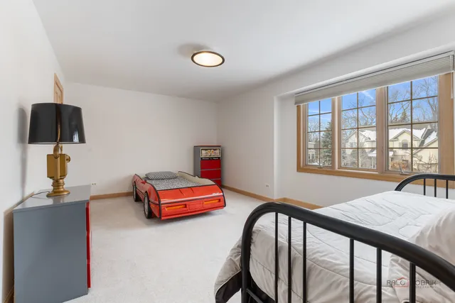 $1,150,000 | 395 Blue Ash Drive, Buffalo Grove, IL 60089