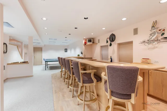 $1,150,000 | 395 Blue Ash Drive, Buffalo Grove, IL 60089