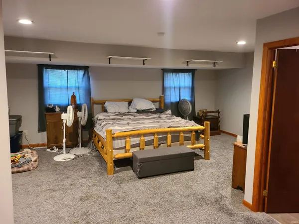 $229,000 | 1071 North 150 West, Washington, IN 47501