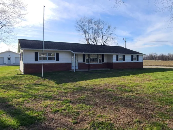 $229,000 | 1071 North 150 West, Washington, IN 47501