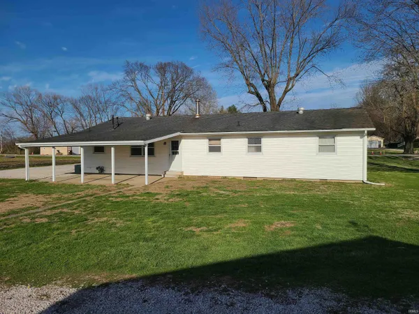 $229,000 | 1071 North 150 West, Washington, IN 47501