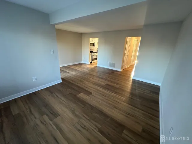 $429,900 | 172 Nathan Drive, North Brunswick, NJ 08902