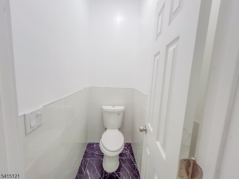 424 Walnut Street, Unit 2 Newark, NJ 07105 - Photo 7 of 10