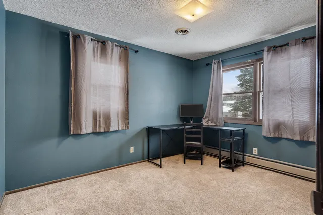 $259,900 | 906 Redwood Street West, La Crescent, MN 55947