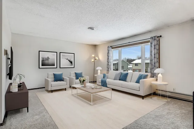 $259,900 | 906 Redwood Street West, La Crescent, MN 55947